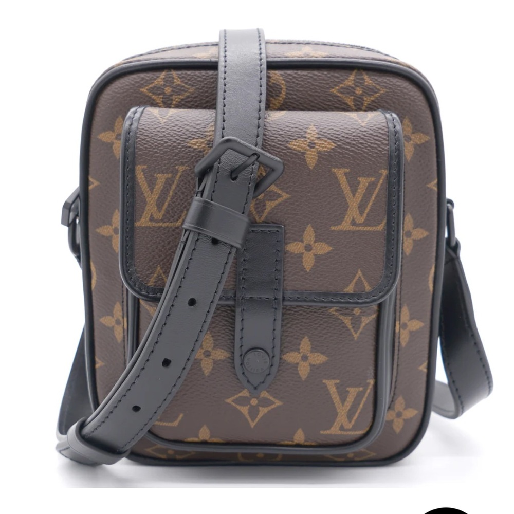 Louis Vuitton Christopher wearable wallet